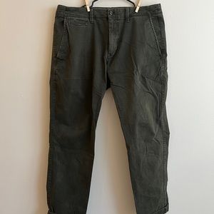 Gap Green Khakis Slim 32x30
